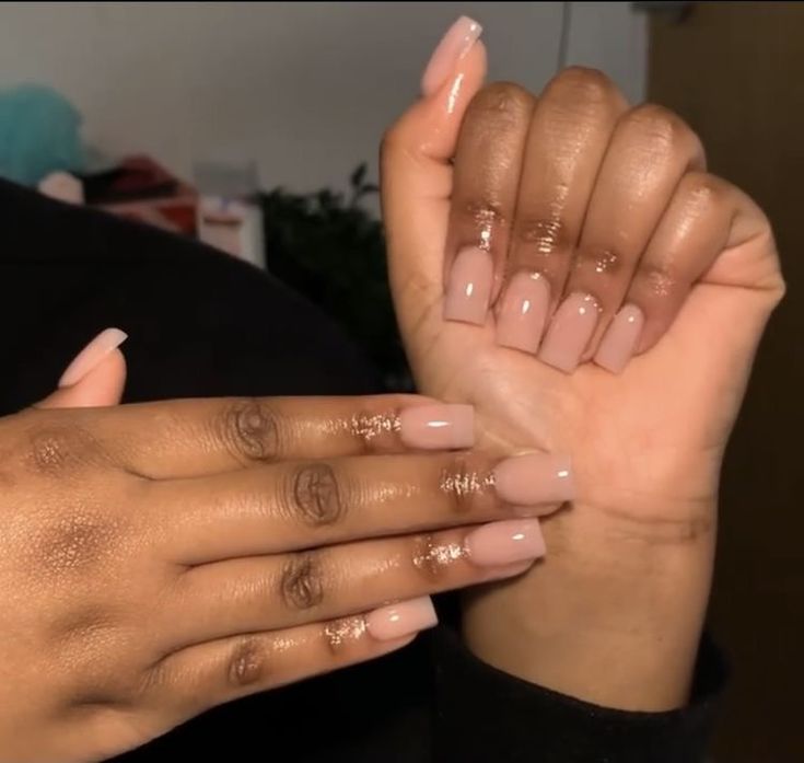 Short Classy Nails, Overlay Nails, Acrylic Nails Nude, Brown Acrylic Nails, Natural Acrylic Nails, Milky Nails, Simple Acrylic Nails, Work Nails, Short Square Acrylic Nails