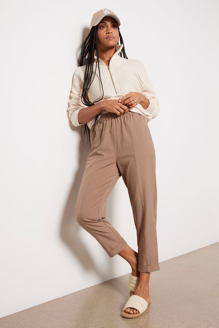 Step up your weekend style with the Cypress Turnup Taper Pant from Varley, featuring a high-rise fit, an elastic waistband with an adjustable drawstring, and an ankle length hem with a cuff. Taper Pants Outfit, Taper Pants, High Wasted Pants, Night Tops, Weekend Style, Classic Jeans, Tapered Pants, Spring Trends, Fall Shopping