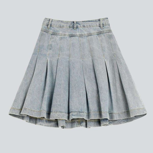 Bleached denim skater skirt Trendy Mini Skirt With Frayed Hem, Fitted Cotton Denim Mini Skirt, Non-stretch Denim Blue Mini Skirt, Non-stretch Mini-length Denim Blue Skirt, Trendy Flared Denim Skirt, Retro Pleated Mini Skirt For Spring, Fitted Light Wash Mini Skort, Non-stretch Y2k Denim Skirt For Spring, Y2k Style Denim Blue Cotton Skirt