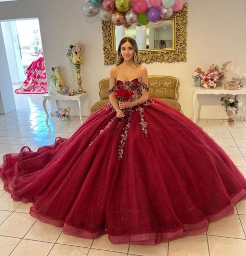 ad eBay - Find many great new & used options and get the best deals for Glitter Burgundy Quinceanera Dresses Cap Sleeve Sweet 16 Prom Party Ball Gowns at the best online prices at eBay! Free shipping for many products! Dark Red Sweet 16 Dresses, Flower Quince Dress, Maroon Quinceanera Dresses, Red 15 Dresses Quinceanera, Burgundy Quince Dresses, Dark Red Quinceanera Dresses, Burgundy Quince, Red Sweet 16 Dresses, Red Quince Dress