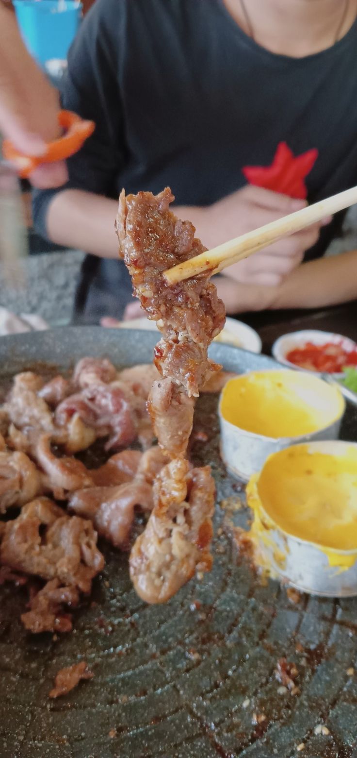 the skewer is full of meat and sauces