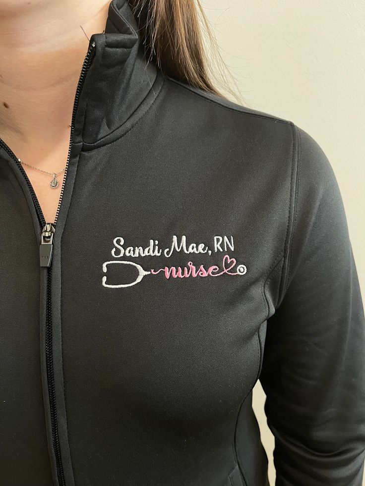 Nurse Fashion Scrubs, Sublimacion Ideas, Nurse Inspiration, Comfy Jackets, Nursing School Graduation, Scrubs Outfit, Nursing Fashion, Nurse Design, Nursing Student Gifts