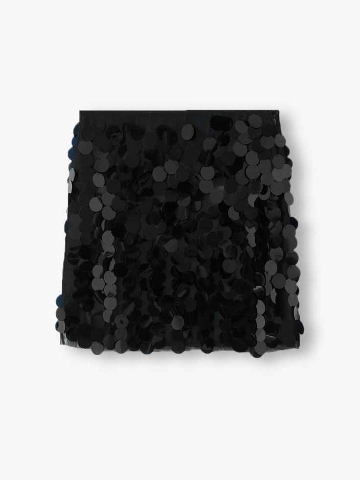 Introducing the gstaad skirt, cut from high-quality fabric, and featuring sequined embellishments. This glittering fashion skirt is designed to sculpt and shape your figure, ensuring an hourglass silhouette. Hourglass Silhouette, Beautiful Skirts, Skirt Fashion, Looks Great, Quality Fabric, Dress Shop, Embellishments, Skirt, High Quality