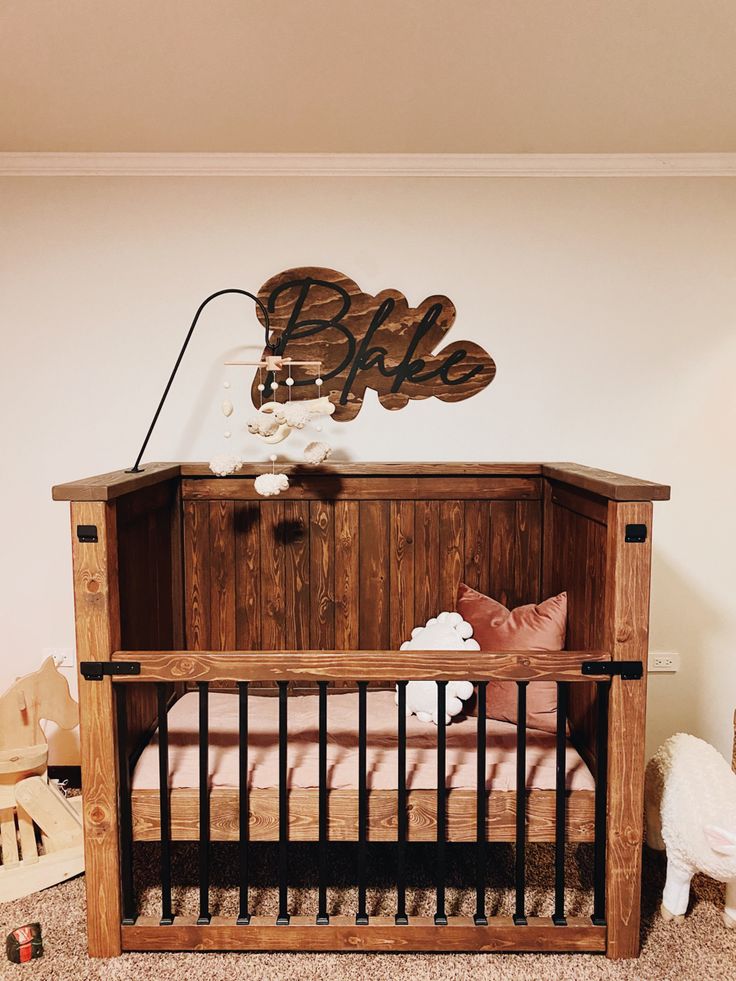 DIY wood rustic crib Unique Crib Ideas, Wood Crib Diy, Building A Crib, Build Your Own Crib, Crib Building Plans Wood, Handmade Crib Wood, Diy Nursery Furniture Projects, How To Build A Crib, Western Changing Table