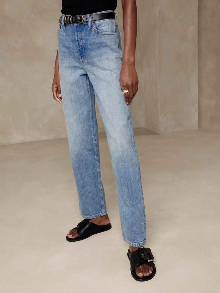 A modern heirloom, this jean is designed to suit many tastes: size down for a higher rise and figure-hugging fit, or take your regular size for a slouchy, highly relaxed take on this season's straight-leg styles.  Crafted in our softest non-stretch denim from Italy's Candiani mill.  LOOSE FIT: Mid-rise and slouchy with a relaxed, straight leg.  Recommend one-size down if you prefer to wear high-rise.  ORGANIC: Made with certified, organically grown cotton that's easier on the earth.  FROM ITALY' Dark Wash Mom Fit Jeans For Spring, Spring Dark Wash Mom Fit Jeans, Chic Relaxed Fit Rigid Denim Bottoms, Chic Light Wash Straight Leg Jeans, Classic Fitted Light Wash Cropped Jeans, Chic Medium Wash Straight Leg Jeans, Chic Straight Leg Medium Wash Jeans, Light Wash Mom Fit Cropped Jeans For Fall, Washed Cropped Jeans For Everyday Fall Wear