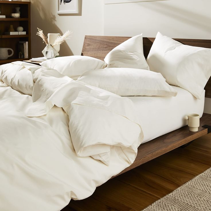 PRICES MAY VARY. CLASSIC PERCALE 4 PIECE SHEET SET: Cool and crisp, our Classic Percale Sheets feature a breathable 270 thread count weave for that timeless, hotel-style luxury. Perfect for hot sleepers, these sheets will help you stay cool all night long. Made with 100% long-staple cotton, you’ll feel like you’re snuggling up in luxury every single night. OUR BEST SELLING COMFORT: Brooklinen uses long staple cotton to produce the smoothest and softest sheets. Start styling your bed with the Cor Living Room Parisian, Warm Cozy Home Decor, Brooklinen Sheets, Best Bedding, Best Sheets, Luxury Bed Sheets, Mini Crib Sheets, Queen Sheets, Luxury Bed