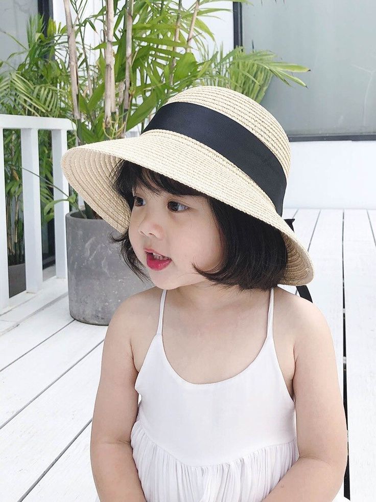 Elevate your summer style with this stylish and comfortable straw hat set for mom and baby. Perfect for pairing with bikinis, maxi skirts, shorts, and t-shirts, these hats offer a touch of comfort, softness, and lightness to your outfits. Specifications: Suitable for a variety of outdoor activities, including beach trips, travel, picnics, mountaineering, cycling, motorcycle rides, and daily wear. Made from cool and breathable material for comfortable wear in any activity. Enhance your and your b Beige Beachwear Sun Hat For Summer, Beige Sun Hat For Poolside Spring Occasions, Beige Sun Hat For Poolside Spring, Beige Sun Hat For Summer Beach, White Sun Hat For Poolside Summer, Summer Beachwear Sun Hat For Beach, Beachy Sun Hat For Summer Vacation, Playful White Sun Hat For Summer, Beige Beachwear Sun Hat For Spring