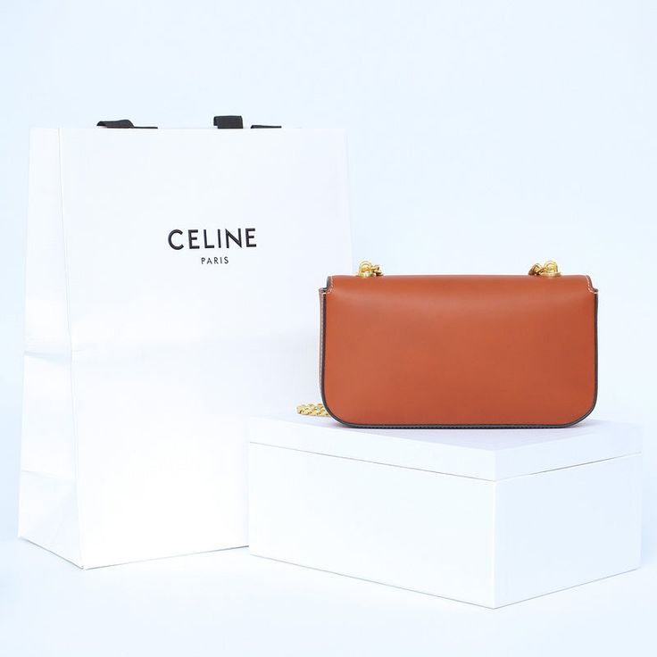 Size: 20.5cm*10.5cm*4cm It comes with Dust box, Care manual, Tag, and Paper bag. Rectangular Flap Bag For Shopping, Elegant Rectangular Box Bag For Shopping, Rectangular Flap Bag With Mobile Phone Pocket For Shopping, Designer Brown Box Bag For Mobile Phone, Elegant Rectangular Flap Bag For Shopping, Chic Rectangular Evening Bag, Luxury Baguette Mobile Phone Bag, Brown Rectangular Baguette Bag Gift, Luxury Rectangular Baguette Bag For Mobile Phones