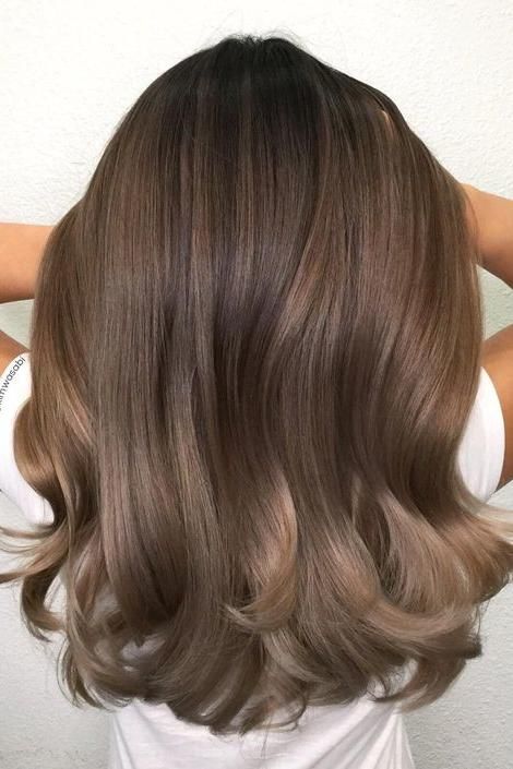 BEIGE BROWN AND ICE GOLD This gorgeous blend of muted brunette and a cool-toned gold makes for a striking combination. Light Chocolate Hair Color, Honey Caramel, Hair Color Chocolate, Chocolate Hair, Light Hair Color, Brown Blonde Hair, Long Hairstyles, Light Hair, Cool Hair Color