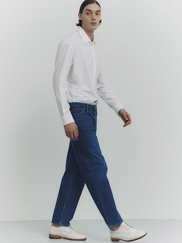 Editor's NotesLAGRANGE's denim jeans feature a slim fit silhouette, giving a trendy yet basic mood.- Button and zipper closure- Stretchy fabric- Slim fit silhouette- Trendy and versatile itemMeasurements(in.)S/M/L- Waist: 15.94 / 16.73 / 17.51 in.- Thigh: 18.89 / 19.68 / 20.47 in.- Leg opening: 7.48 / 7.67 / 7.87 in.- Length: 39.76 / 40.15 / 40.55 in.Model infoMan - Height: 6'16 Fitting size MWoman - 5'74 Fitting size MComposition & Care- 100% Cotton- Please check the care labelDesigner- by Straight Leg Jeans With Button Closure For Business Casual, Business Casual Jeans With Button Closure And Tapered Leg, Business Casual Jeans With Tapered Leg And Button Closure, Business Casual Tapered Leg Jeans With Button Closure, Tapered Leg Jeans With Button Closure For Business Casual, Classic Jeans With Standard Cut Leg For Workwear, Business Casual Slim Fit Jeans With Pockets, Classic Dark Wash Pants With Button Closure, Classic Straight Leg Jeans With Button Zip Fly