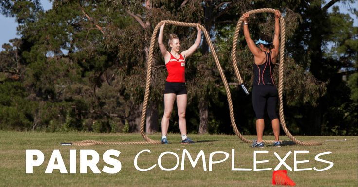 two women are doing exercises with ropes in the grass and trees behind them that says paris complexes