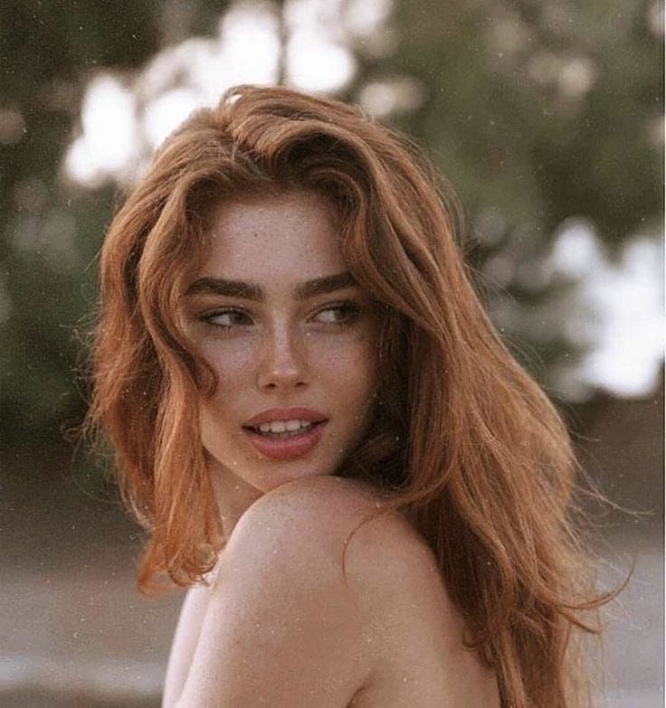 Evelyn Hugo, Female Character Inspiration, St James, Strawberry Blonde, Ginger Hair, 인물 사진, Aesthetic Hair, Instagram Foto, Pretty Face