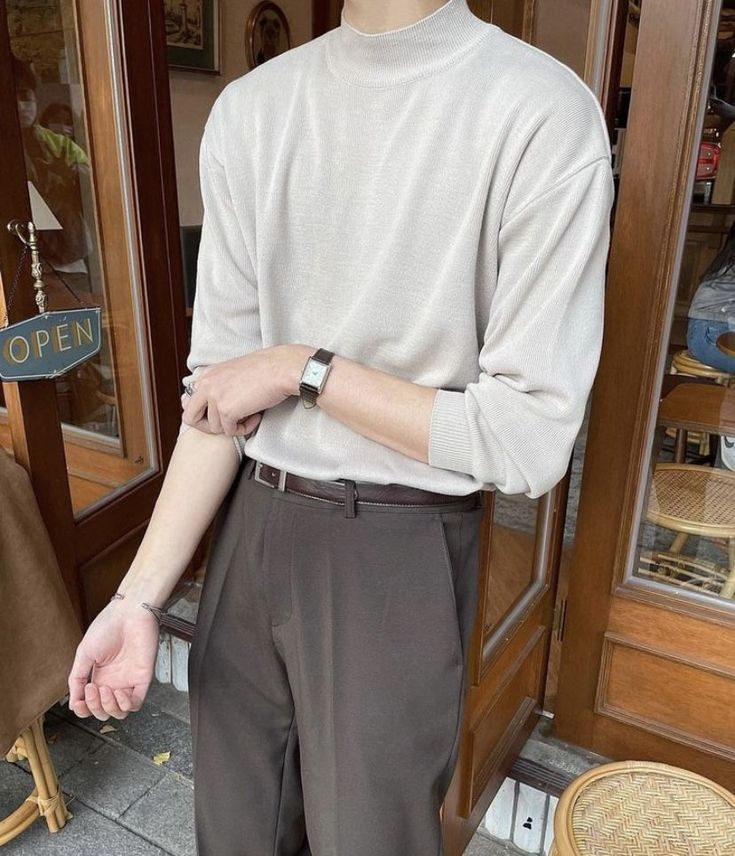 Handsome Outfits For Men, Vintage Male Fashion, Male Casual Outfits, Casual Male Outfits, Korean Street Fashion Men, Cool Outfits For Men, Stylish Mens Outfits, Men Fashion Casual Outfits, Streetwear Men Outfits