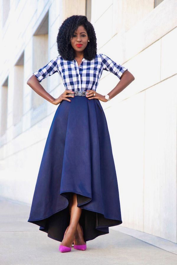 Style Pantry, Maxi Rok, Chique Outfits, Full Skirts, Gingham Shirt, Elegante Casual, Skirt Style, Sarah Jessica Parker, Looks Chic