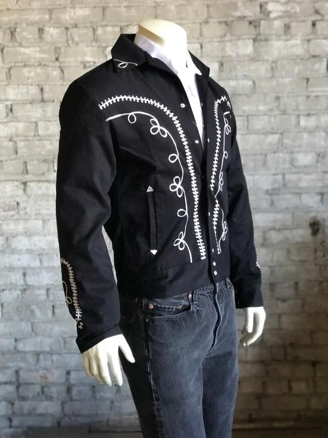 Men's Western Jackets – Rockmount Mens Western Jackets, Charro Outfit, Charro Suit, Rope Embroidery, Western Jackets, Vintage Bolero, Mens Western Style, Bald Men Style, Classic Embroidery