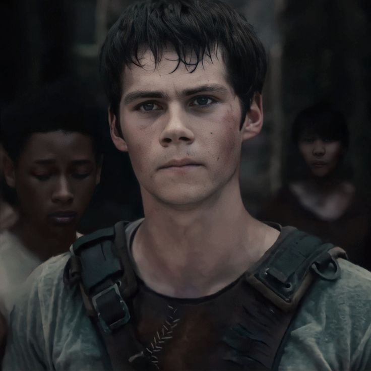 #Icon #MazeRunner Here Me Out Characters Men, The Maze Runner Pictures, Thomas Maze Runner Pictures, Maze Runner Aesthetic Icons, Thomas Maze Runner Icon, Winston Maze Runner, Dylan Obrien Maze Runner, Thomas Maze Runner Aesthetic, Dylan Maze Runner