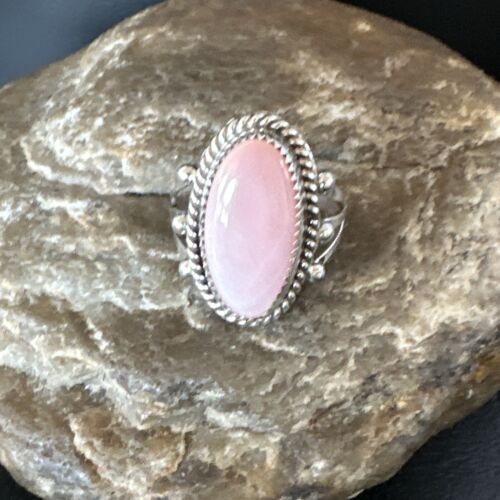 ad eBay - Find many great new & used options and get the best deals for Gorgeous Oval Pink Conch Ring Handmade USA Navajo Sz 7.5 16049 at the best online prices at eBay! Free shipping for many products! Bohemian Oval Cabochon Ring, Oval Gemstone Western Rings, Western Style Oval Gemstone Rings, Adjustable Western Gemstone Rings, Adjustable Western Style Gemstone Rings, Oval Turquoise Ring With Polished Finish, Large Oval Moonstone Ring, Adjustable Oval Bohemian Rings, Pink Oval Ring With Large Stone