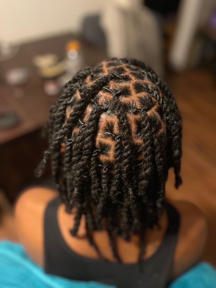 Two Strand Retwist Locs, Lox Retwist, 2strand Twist Locs, Loc Rope Twists, Double Twist Loc Styles Men, 2 Strain Twist Locs, Two Strain Twist Locs, Re Twist Dreads Men, Dreads Retwist Men