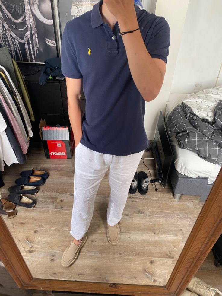 Boys Polo Shirt Outfit, Polo Outfits, Shirt Outfit Men, Polo Outfit, Classy Outfits Men, Masculine Style, Simple Fits, Street Fashion Men Streetwear, Guys Clothing Styles