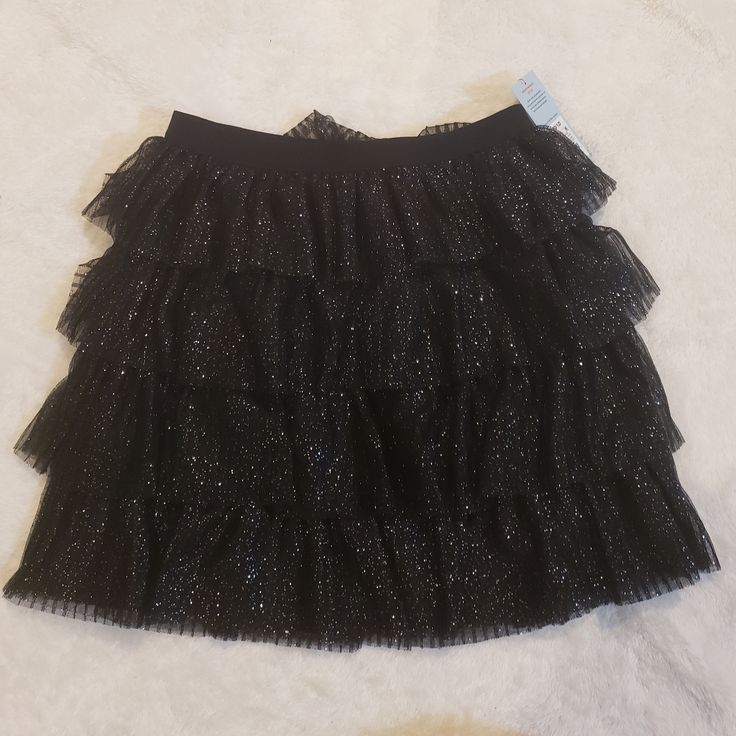 New With Tag Black Sparkle Skirt For Girls. Available In Different Sizes. Please See All Photos For More Details. Xs- 4/5 S- 6/6x L- 10/12 Xl- 14/16 Girls Poodle Skirt, Mermaid Tail Skirt, White Plaid Skirt, Holiday Skirt, Black Sequin Skirt, Holiday Skirts, Sparkle Skirt, Poodle Skirt, Cat And Jack