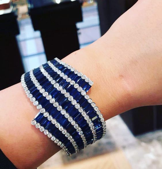 Sapphire and Diamond Bracelet Blue Sapphire Jewelry, Diamond Jewelry Designs, A Bracelet, Royal Jewelry, Blue Jewelry, Sapphire Jewelry, Girly Jewelry, Gorgeous Jewelry, Pretty Jewellery