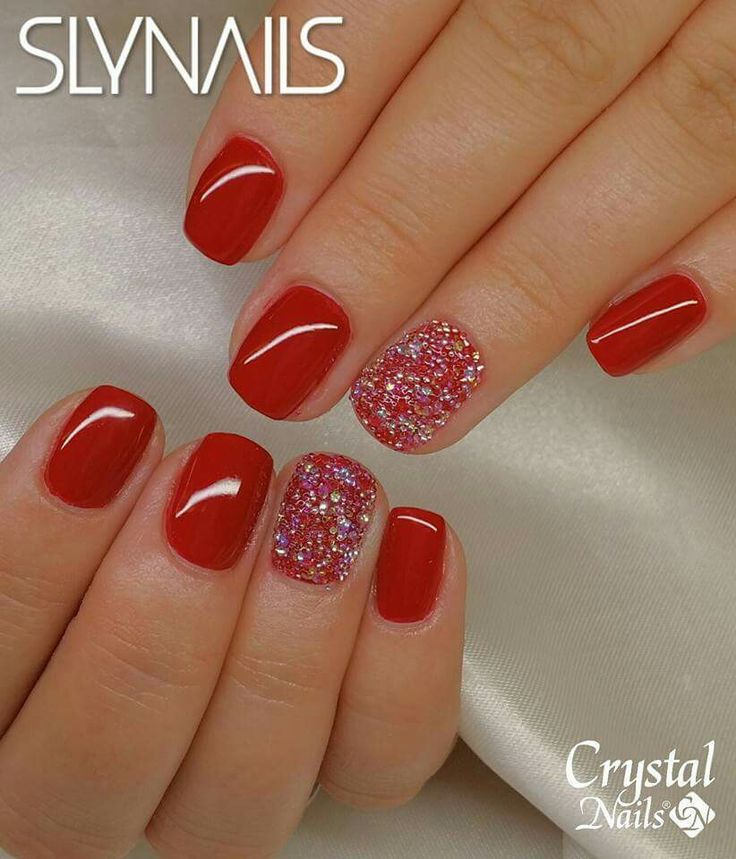 Red Gel Nails Square, Red Glitter Dip Powder Nails, Red Nails With White French Tip, Red Sparkle French Tip Nails, Red Glitter Nails Short, Christmas Nail Ideas Dip Powder, Christmas Dip Nail Ideas, Red Sparkle Nails, Gold Gel Nails