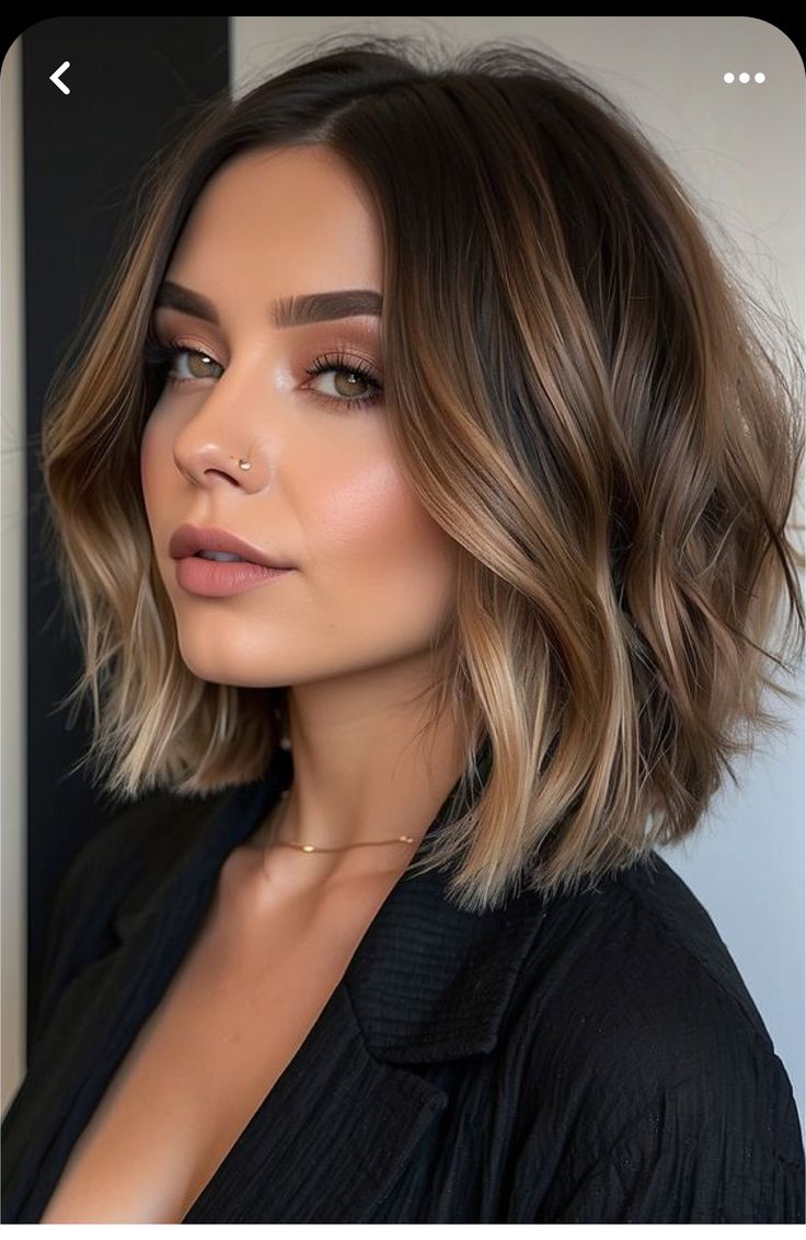 Bob Hair Highlights Brown, Balayage Hair Brunette Bob, Brown Bob With Balayage, Bronde Haircolor Brunettes Short Hair, Balayage For Brown Hair Short, Short Hair Honey Brown, Dark Balayage Bob, Short Hair Partial Highlights, Hair Styles For Short Hair Wedding Guest