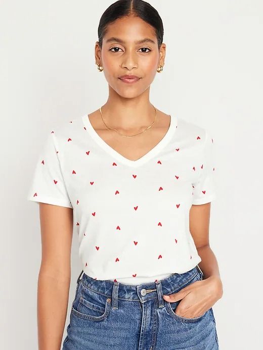 EveryWear V-Neck Printed T-Shirt for Women | Old Navy Casual White V-neck Top, White V-neck Casual Top, Spring Cotton V-neck T-shirt, Casual White V-neck Short Sleeve Top, Casual Cotton V-neck T-shirt, Trendy V-neck T-shirt With Graphic Print, White Relaxed Fit V-neck Short Sleeve Top, Summer Graphic Tee V-neck T-shirt, V-neck Cotton Short Sleeve Top