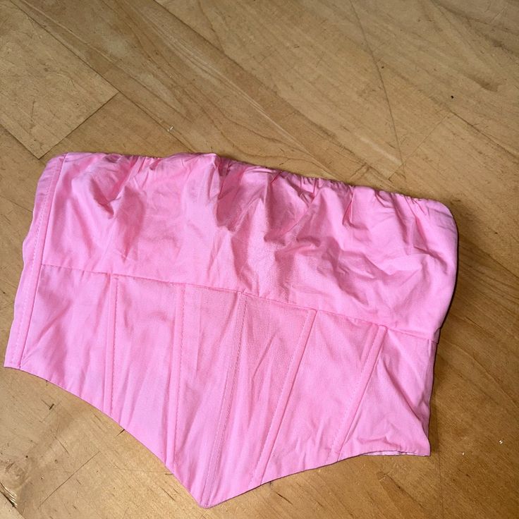 Really Cute, Never Worn Just Way Too Small For Me! Perfect Condition. Stretchy Front Bust Area With Loop Buttons In The Back, And Flattering V Shape Down The Torso Strapless Bustier, Bustier Top, Princess Polly, V Shape, Womens Tops, The Back, Crop Tops, Pink, Women Shopping