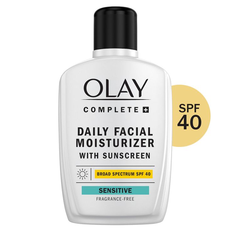 Olay Complete + Daily Facial Moisturizer | with Sunscreen Broad Spectrum | SPF 40 Moisturizer With Sunscreen, Sunscreen For Sensitive Skin, Dark Spots On Skin, Facial Sunscreen, Sunscreen Moisturizer, Skin Care Brands, Moisturizer With Spf, Broad Spectrum Sunscreen, Spf Sunscreen