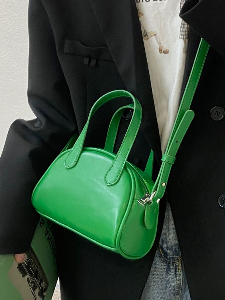 Green Fashionable   PU Leather Plain Dome Bag    Women Bags Dome Bag, Green Minimalist, Girly Bags, Side Bags, Black Pendant, Givency Antigona Bag, Satchel Handbags, Style Minimalist, Bag Bag