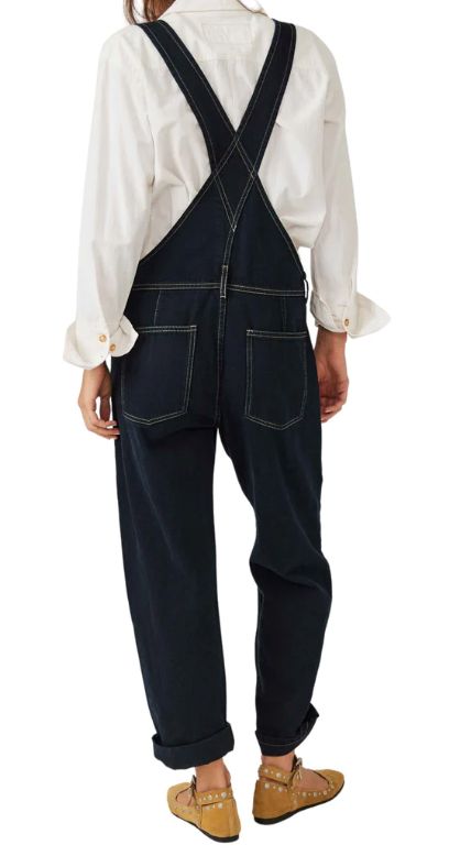 The most comfortable overall you will wear. With a relaxed fit and slouchy cool fit, you will wear this all season long. paired with a loafer, Birkenstocks or your favorite sneaker.Throw a blazer or cardigan for an updated look for Fall. 0-2 X-Small 4-6 Small 8-10 Medium 12-14 Large Casual Dark Wash Overalls, Casual Black Straight Leg Overalls, Casual Dark Wash Denim Jumpsuit, Casual High Rise Denim Jumpsuit For Fall, Casual Denim Overall Jumpsuit For Work, Casual Relaxed Fit Overalls For Fall, Casual Fall Overalls With Relaxed Fit, Casual Denim Jumpsuit For Fall, Casual Everyday Overalls For Fall