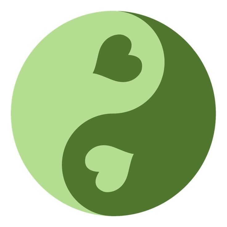 the letter s in a green circle with two hearts on it's center and bottom