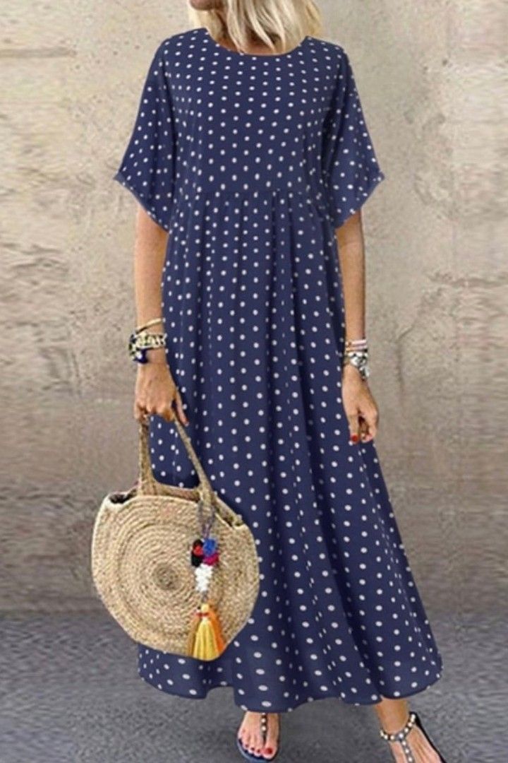 Sundress Casual, Polka Dot Maxi Dresses, Street Dress, Short Sleeve Maxi Dresses, Half Sleeve Dresses, Maxi Robes, Oversized Dress, Round Neck Dresses, Crewneck Dress