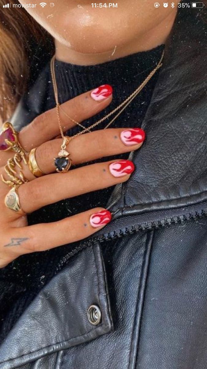 90d Nails, Season Transition Nails, Fun Nail Designs Creative Latest Fashion, Fun Easy Nails, Matisse Nails, Nails Fire, Nails Travel, Edgy Nail Art, Summer Nails Art