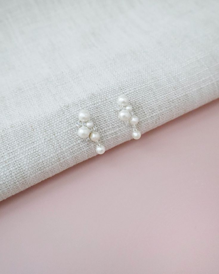 pearl wedding earring Elegant Beaded Bridal Earrings For Party, Sparkling Pearl Earrings For Wedding, Elegant Beaded Pearl Earrings, Elegant Beaded Bridal Earrings, Elegant Pearl Bridal Earrings For Party, Silver Pearl Chain Earrings For Party, Glamorous Pearl Bridal Earrings For Evening, Dainty Pearl Charm Earrings For Parties, Party Pearl Earrings With Pearl Charm