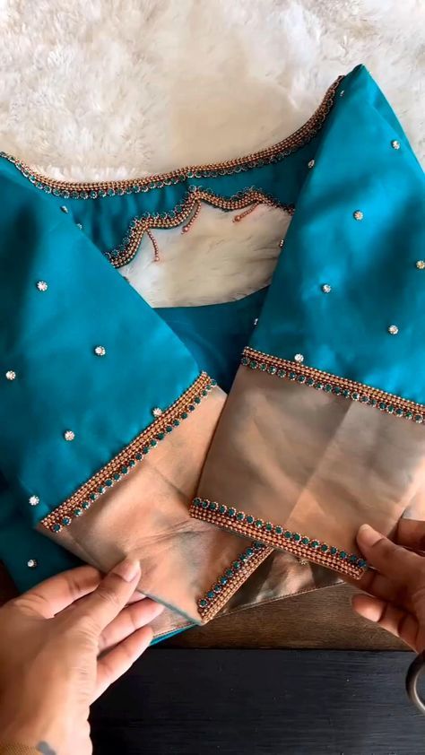 Latest Blouse Neck Designs, Blouse Designs Pattern, Model Blouse Designs, Latest Bridal Blouse Designs, Latest Blouse Designs Pattern, Traditional Blouse Designs, Model Blouse, New Saree Blouse Designs, Latest Blouse Designs