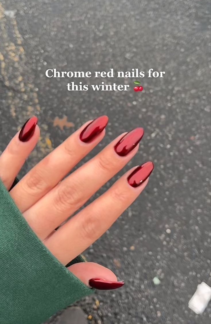 Chrome Red Nails, Chrome Red, Nagellack Trends, Colorful Nails, Red Nail, Xmas Nails, Pretty Acrylic Nails, Chic Nails, Short Acrylic Nails