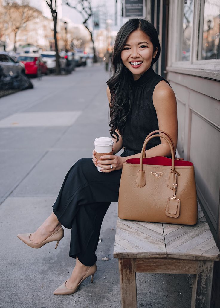 Black Sleeve Top, Black Wide Leg Pants & Prada Saffiano Cuir Tote Neutral Work Outfit, Prada Bag Outfit, Prada Bag Saffiano, Prada Tote Bag, Bag Prada, Black Wide Leg Pants, Women Purse, Summer Work Outfits, Prada Saffiano