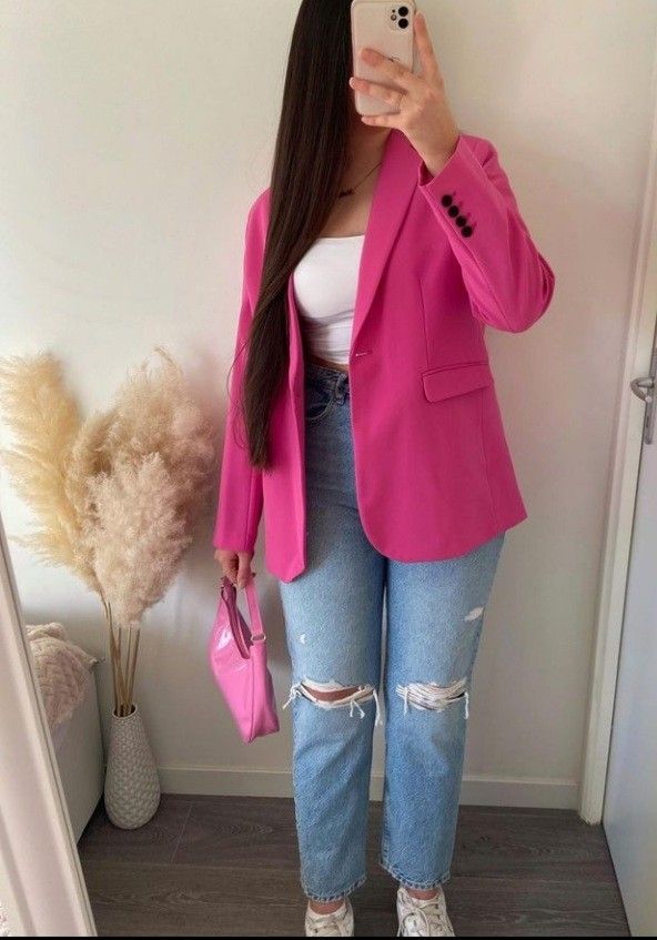 Blazer Rose, Outfit Blazer, Zara Drip, Outfit Zara, Mode Zara, Oufits Casual, Cute Modest Outfits, Outfits Classy, Cold Outfits