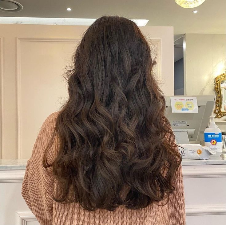 Wavy Hair Perm, Brown Hair Inspo, Hair Inspiration Long, Long To Short Hair, Waves Curls, Permed Hairstyles, Hair Inspo Color, Hair Envy, Bride Hairstyles