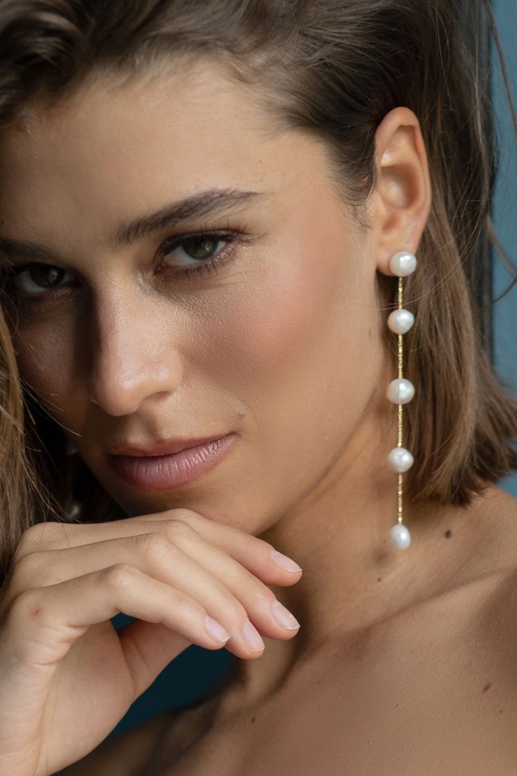 Natural pearls dot a dainty gold chain for a simple shoulder grazing statement. Dainty Gold Chain, Jenny Yoo, Black Book, Drop Earring, Bridesmaid Earrings, Pearl Drop Earrings, Pearl Drop, Natural Pearls, Shop Earrings