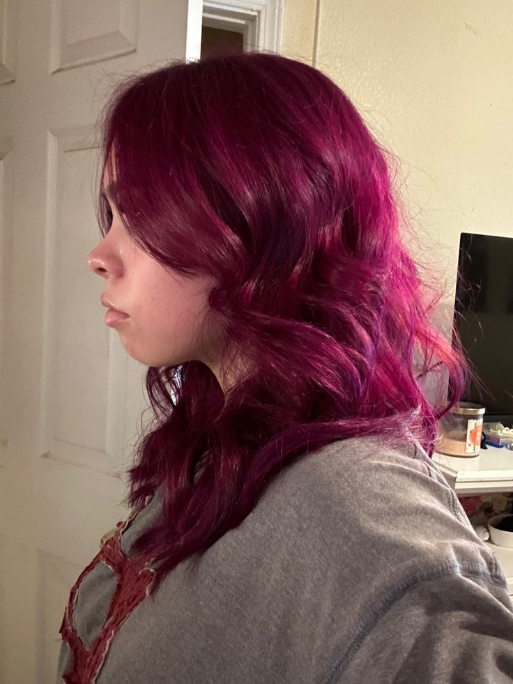 Pink Burgundy Hair, Magenta Hair With Highlights, Pomegranate Hair Color, Deep Raspberry Hair Color, Raspberry Colored Hair, Dark Hot Pink Hair, Magenta And Red Hair, Berry Purple Hair, Dark Pink Red Hair