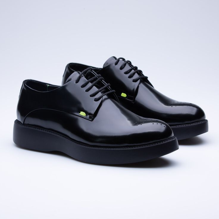 Black Romeo Classic Shoes Modern Lace-up Leather Shoes For Derby, Modern Lace-up Loafers With Rubber Sole, Semi-formal Lace-up Shoes With Rubber Sole And Almond Toe, Semi-formal Lace-up Shoes With Rubber Sole And Round Toe, Office Wingtip Lace-up Shoes With Contrast Sole, Elegant Lace-up Oxfords With Contrast Sole, Patent Leather Wingtip Lace-up Shoes With Leather Sole, Elegant Derby Lace-up Shoes With Stitched Sole, Modern Wingtip Lace-up Shoes With Rubber Sole