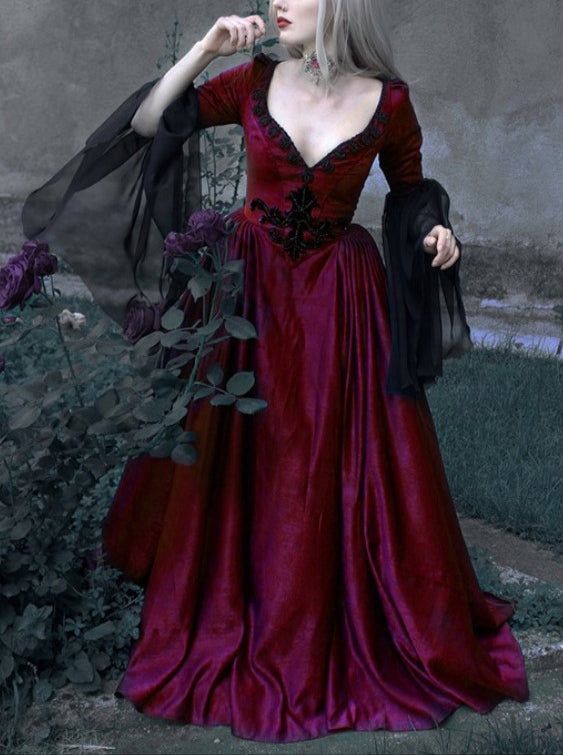 Raven Halloween, Zelda Wedding, Low V Neck Dress, Fashion Costume Halloween, Wedding Aesthetics, Vestidos Retro, Charlotte Dress, Fashion Fantasy, Primitive Halloween