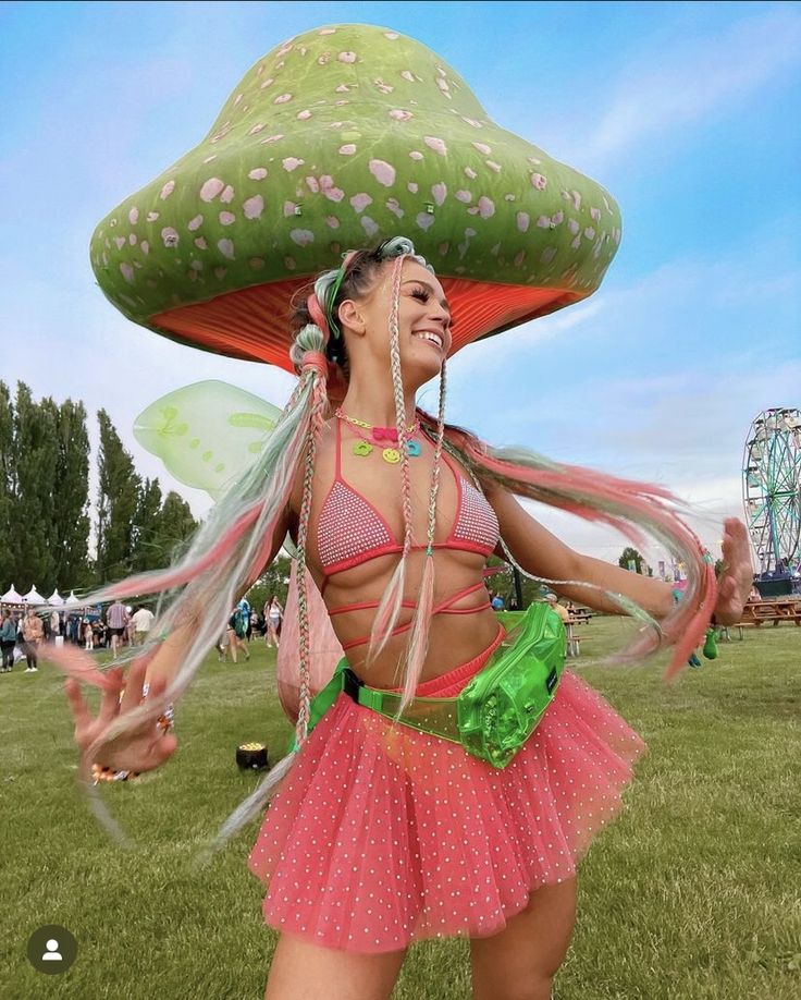 Edm Rave Outfits, Edm Concert Outfit, Rave Outfits Women, Rave Outfits Edc, Edm Festival Outfit, Rave Looks, Rave Festival Outfits, Festival Scarves, Rave Fits