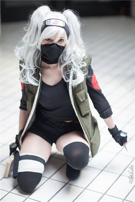 Female Kakashi, Naruto Costumes, Sasuke Cosplay, Super Hero Shirts, Hallowen Costume, Cute Couple Halloween Costumes, Naruto Cosplay, Fantasias Halloween, Amazing Cosplay