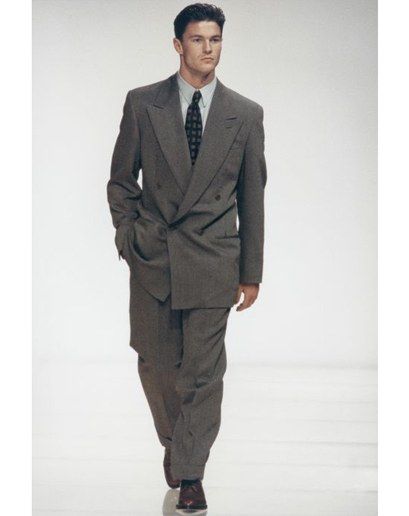 Style Evolution: The Armani Suit Photos | GQ 1990s Fashion Mens, 80s Suit, Armani Suit, Armani Suits, 80s Men, Mens Fashion Photography, 1990s Fashion, 90s Mens, Mens Outfit Inspiration