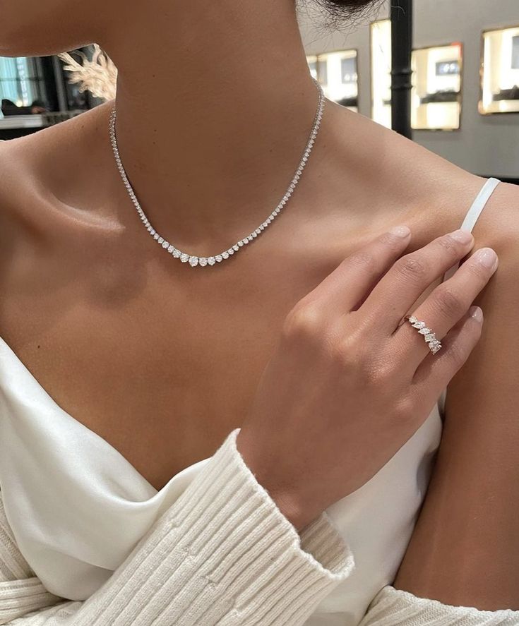 Diamond Tennis Necklace, Classy Jewelry, Jewelry Lookbook, Tennis Necklace, Tiffany And Co, Girly Jewelry, Jewelry Inspo, Dream Jewelry, Pretty Jewellery