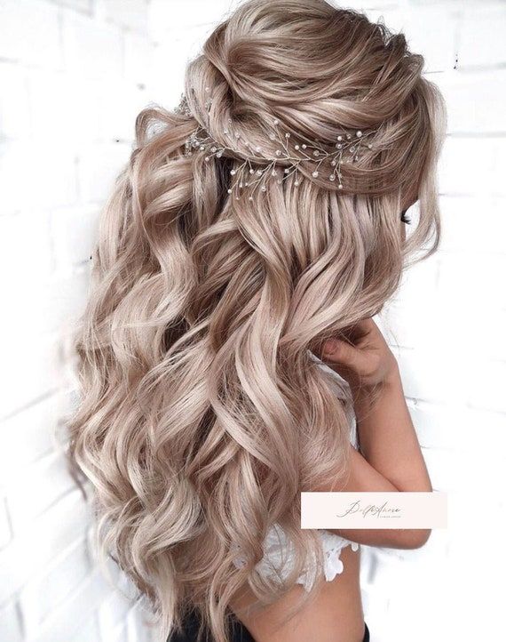 Hey, I found this really awesome Etsy listing at https://www.etsy.com/listing/708199907/bridal-vine-bridal-hair-accessories Rose Gold Hair Accessories, Wedding Hair Half, Hair Vine Bridal, Beautiful Bridal Hair, Wedding Hair Vine, Vine Wedding, Long Hair Wedding Styles, Wedding Hair Inspiration, Wedding Hair Down